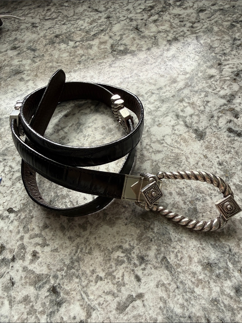 Brighton Reversible Black/Brown leather belt. Silver twisted rope accents.